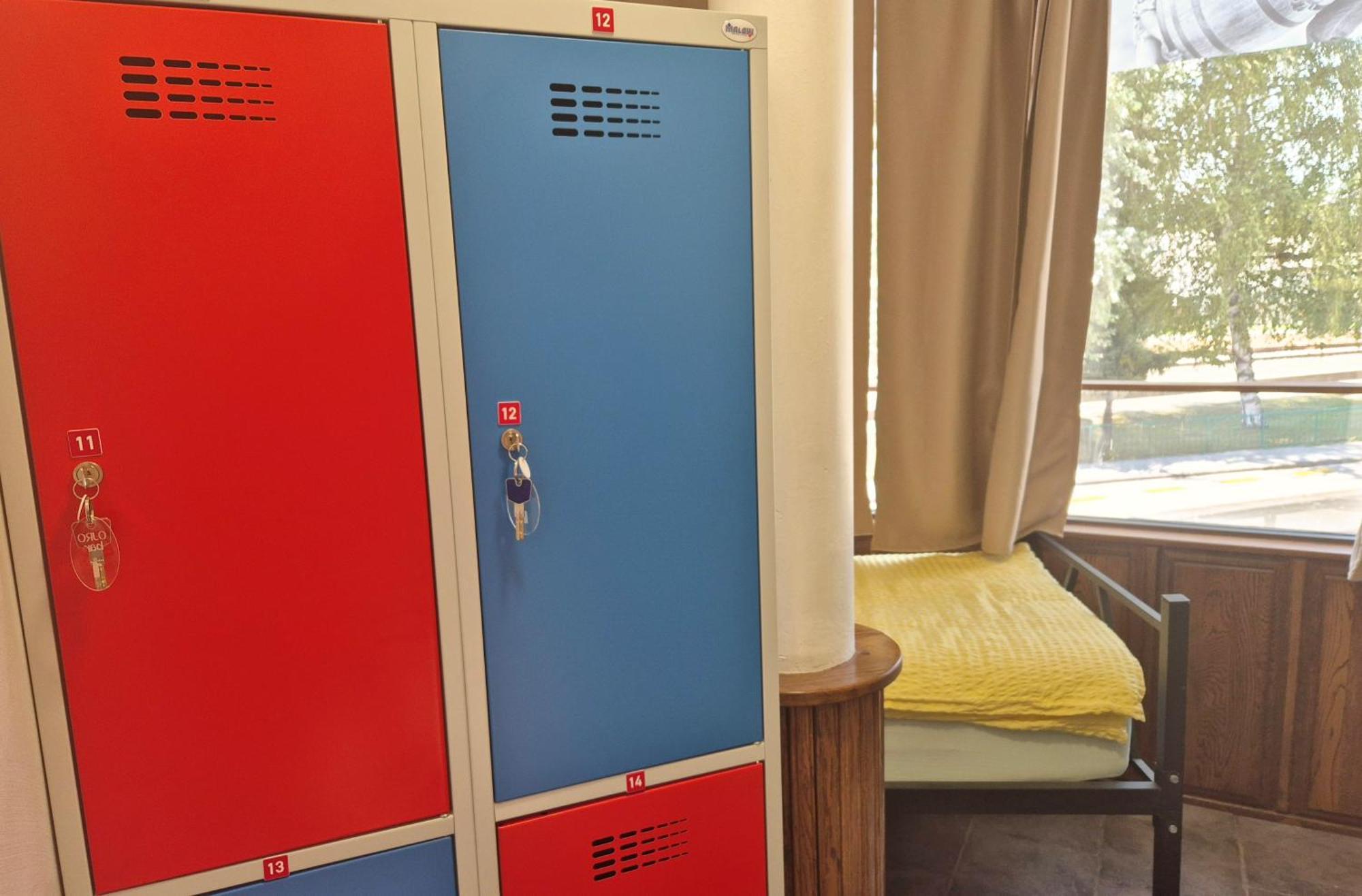 Bled Lesce Station Rooms And Beds Buitenkant foto