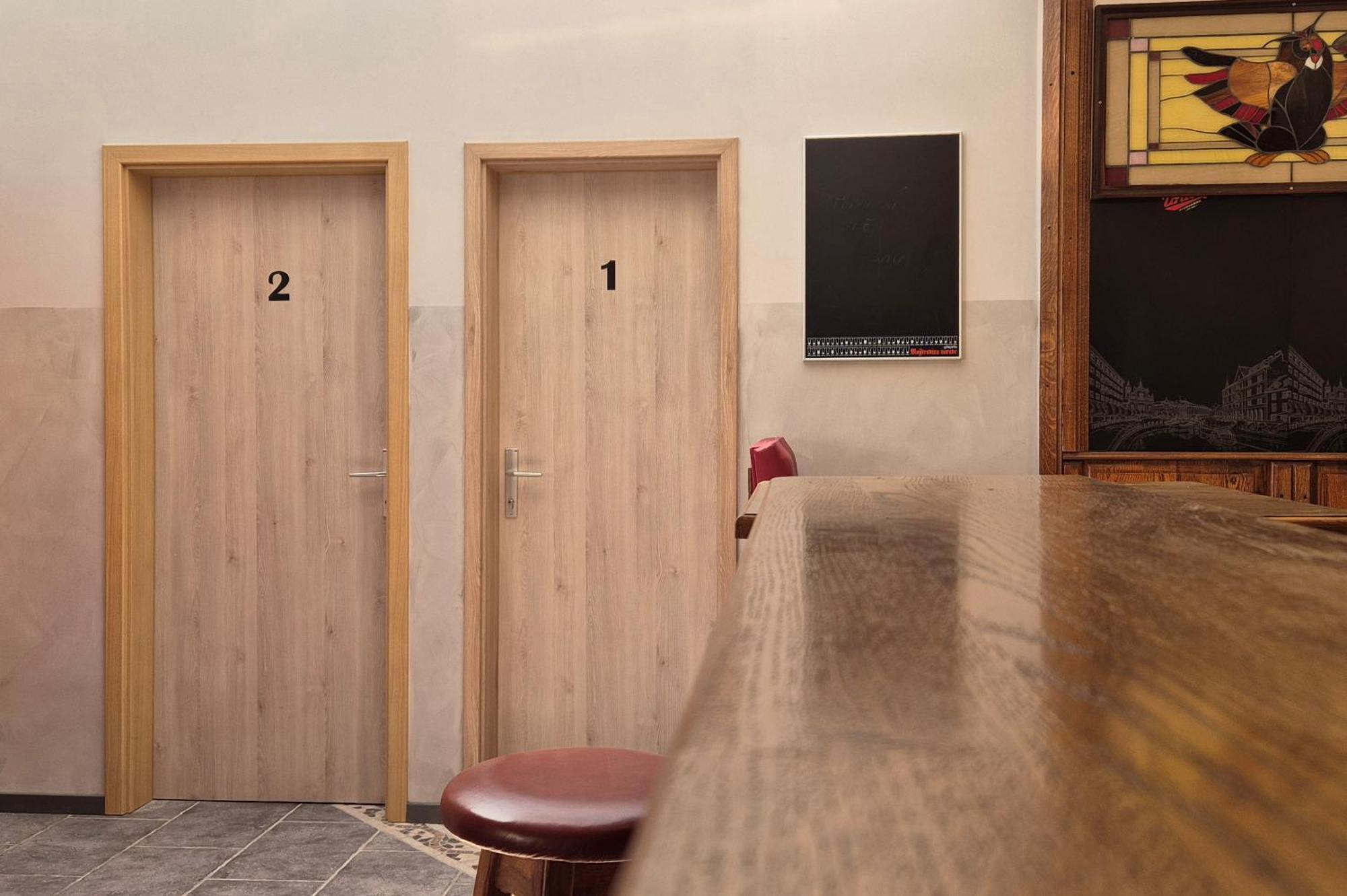 Bled Lesce Station Rooms And Beds Buitenkant foto